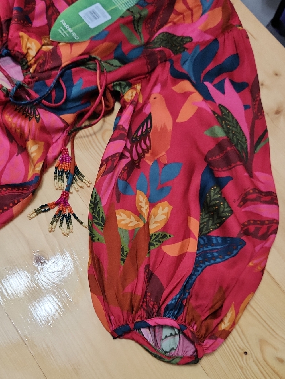 FARM Rio Red Rooster Leaves Cut Out Satin Dress Long Sleeve Mini Size L - Picture 17 of 17